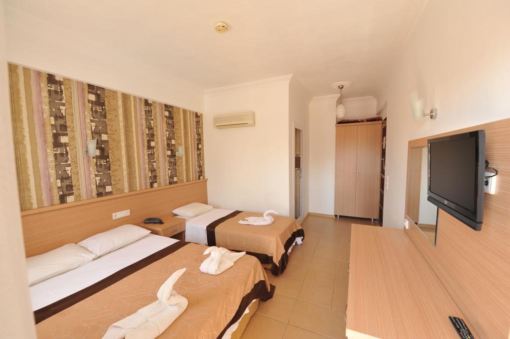 Taner Otel Ölüdeniz Buitenkant foto