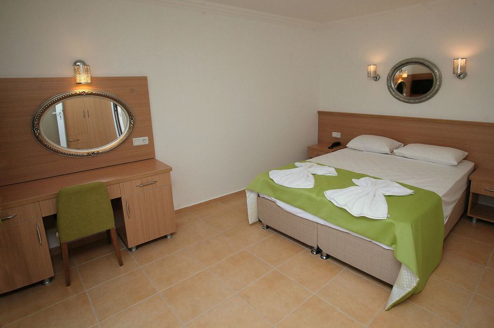 Taner Otel Ölüdeniz Buitenkant foto